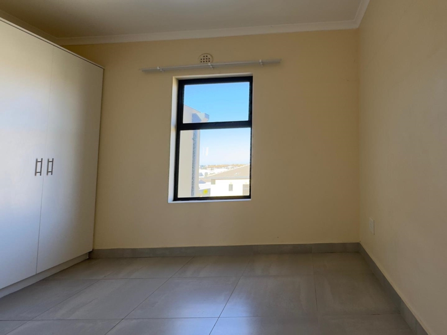 To Let 3 Bedroom Property for Rent in Parklands Western Cape